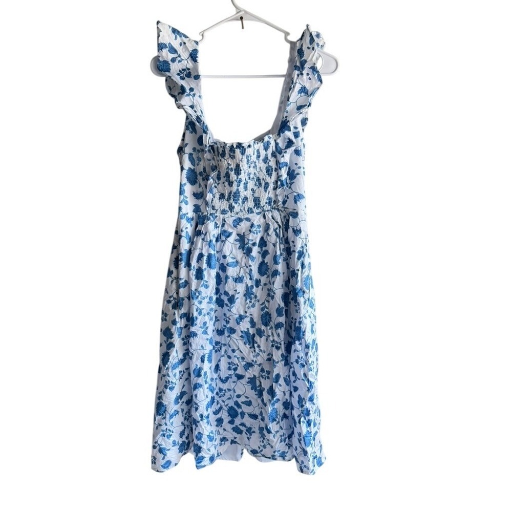 Gal Meets Glam Blue White Floral Smocked Midi Dress Ruffle 10Strap Cottagecore